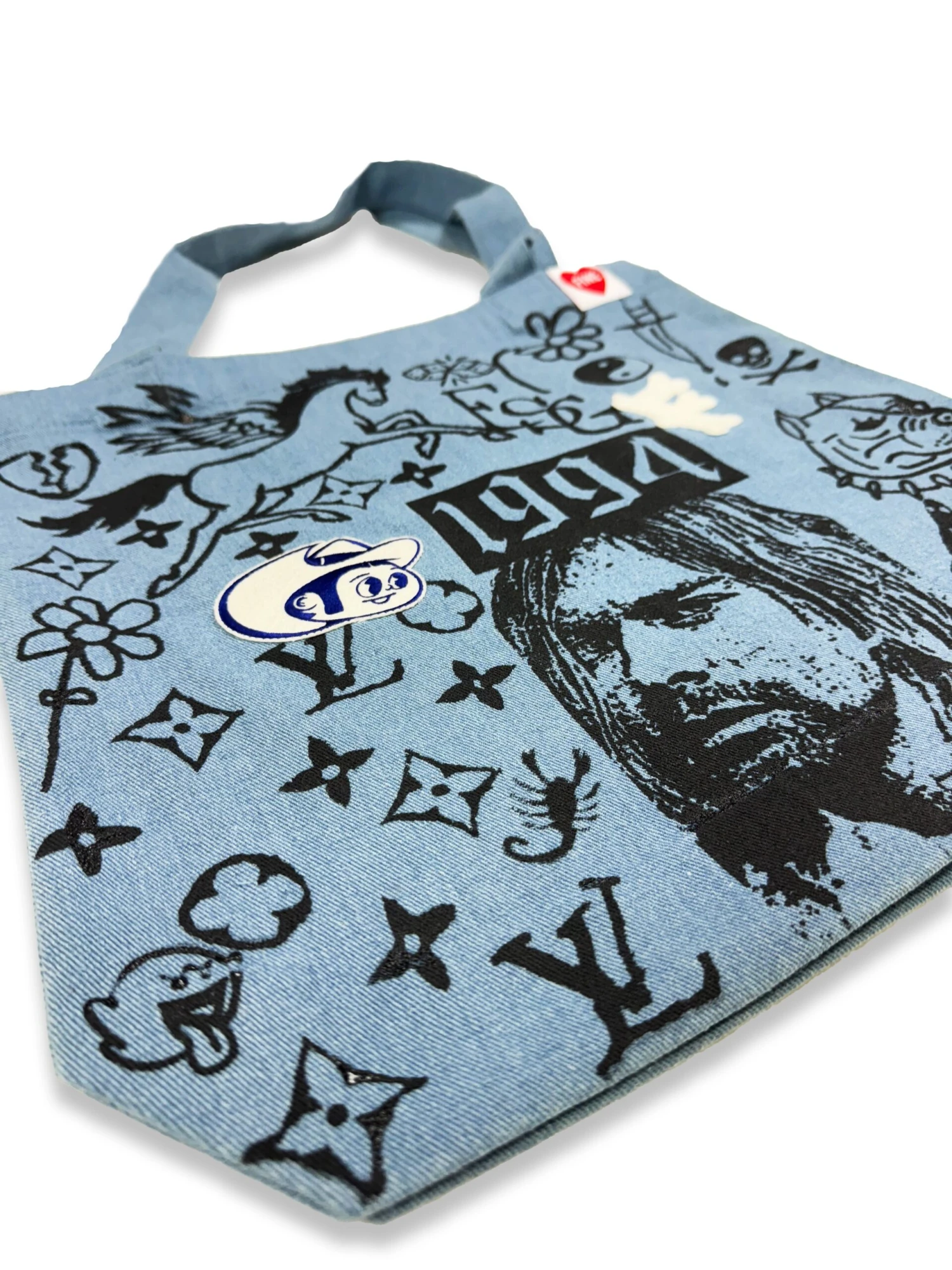 World Tour 94 Tote Bag 4 World Tour 94 Tote Bag - Image 4